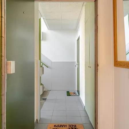 In 10 Minutes - Nearby Metro Rum i privatbostad